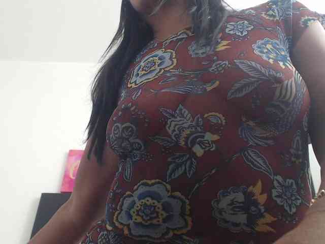 katiehotx webcam