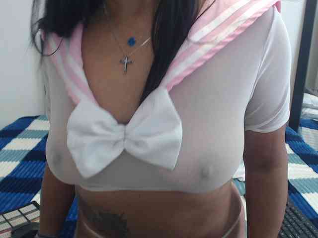 katiehotx webcam