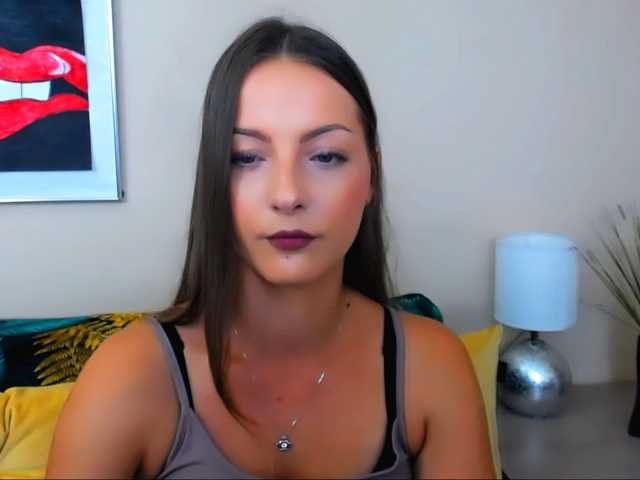 NatalieKiss live cam on BongaCams