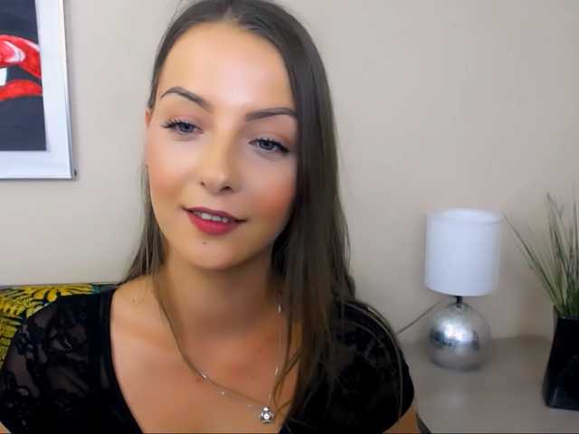 NatalieKiss live cam on UnifiedCams