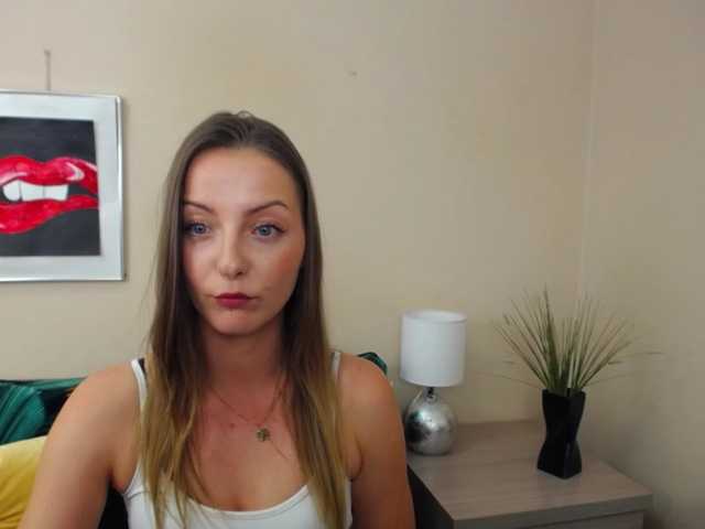 nataliekiss cam belle