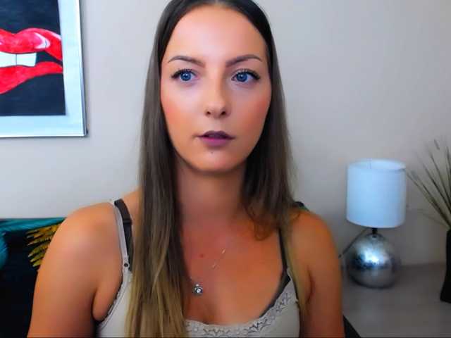 NatalieKiss live cam on BongaCams