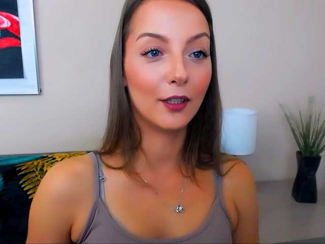 NatalieKiss live cam on BongaCams