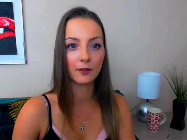 NatalieKiss live cam on BongaCams
