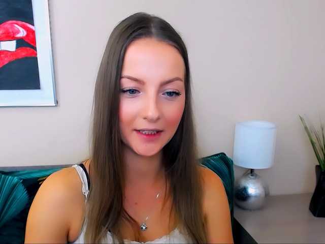 NatalieKiss live cam preview