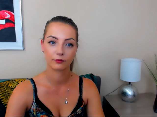 NatalieKiss live cam on BongaCams