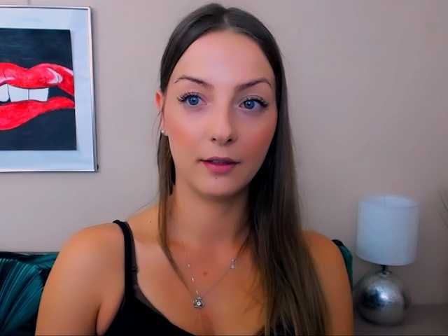 NatalieKiss live cam on BongaCams