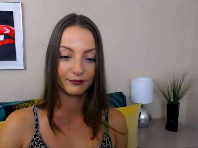 NatalieKiss webcam