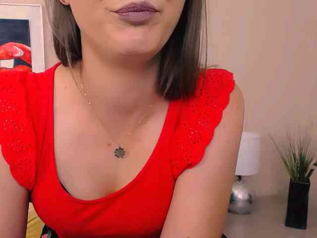 NatalieKiss webcam