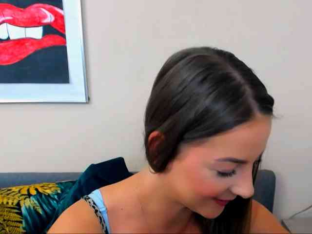 NatalieKiss webcam