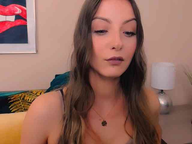 NatalieKiss webcam