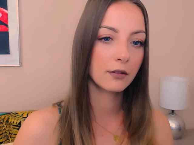 NatalieKiss webcam