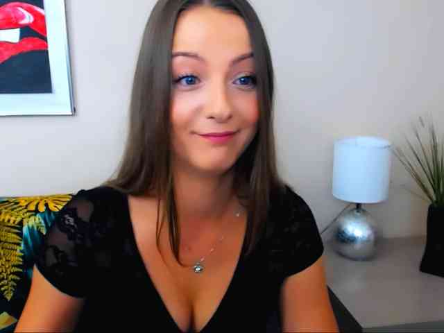 NatalieKiss webcam