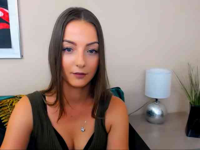 NatalieKiss webcam