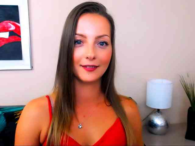 NatalieKiss webcam