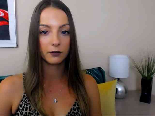 NatalieKiss webcam