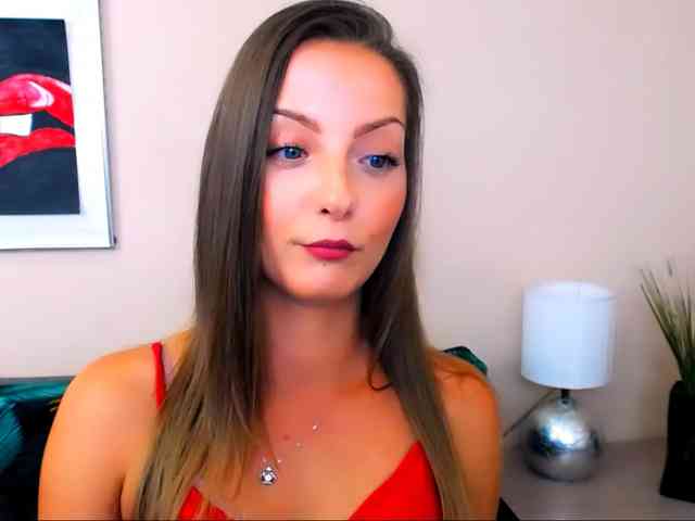NatalieKiss webcam