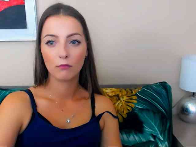 NatalieKiss webcam