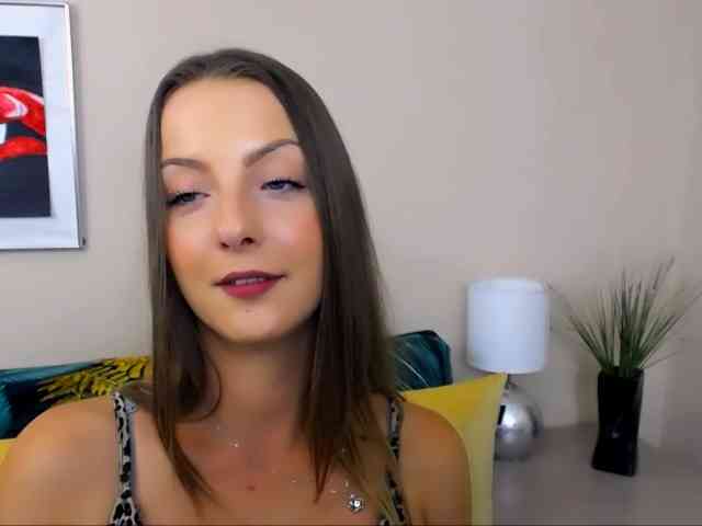 NatalieKiss webcam