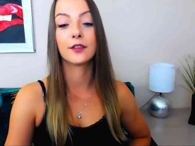 NatalieKiss webcam