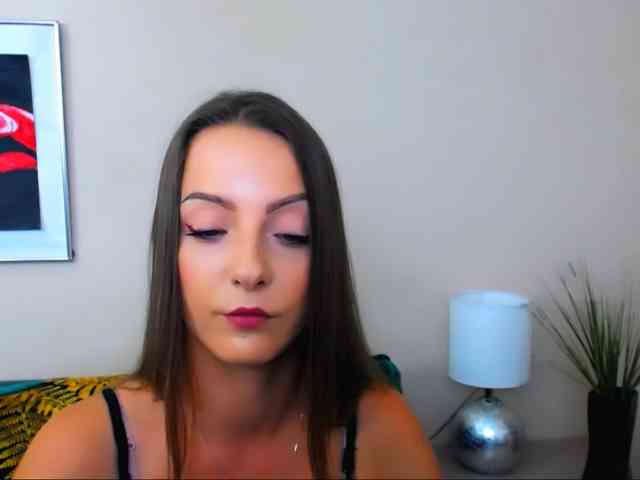 NatalieKiss webcam