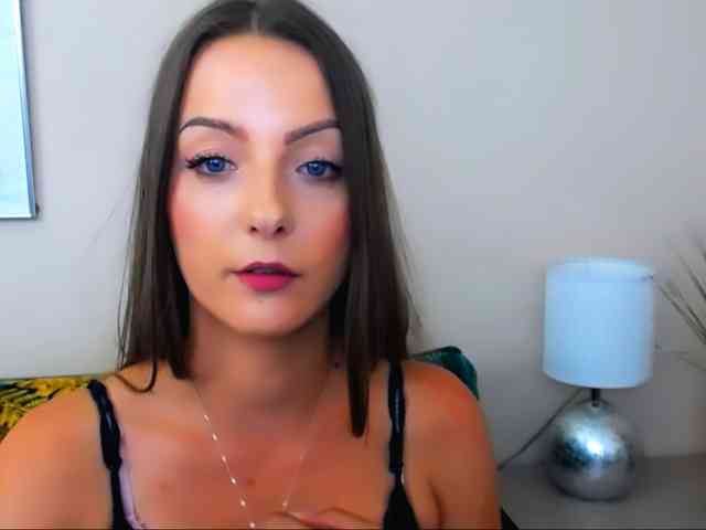 NatalieKiss webcam