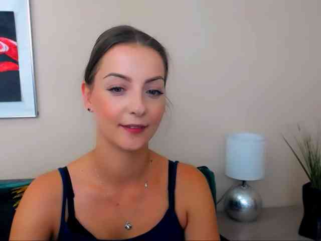NatalieKiss webcam