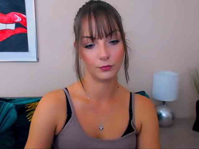 NatalieKiss webcam