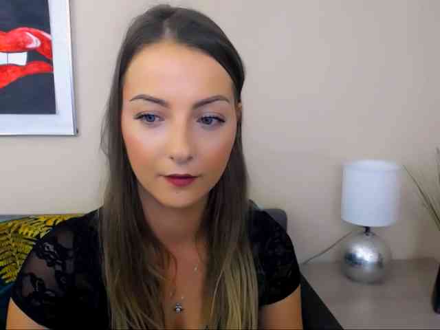 NatalieKiss webcam