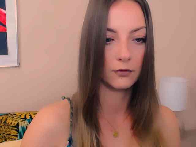 NatalieKiss webcam