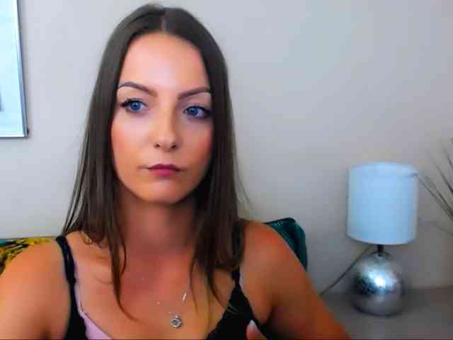 NatalieKiss webcam