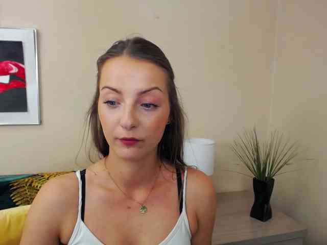 NatalieKiss webcam