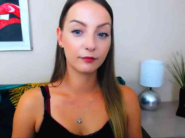 NatalieKiss webcam