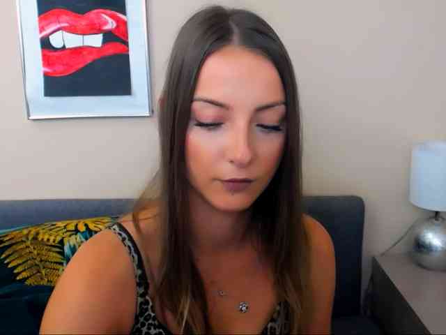 NatalieKiss webcam
