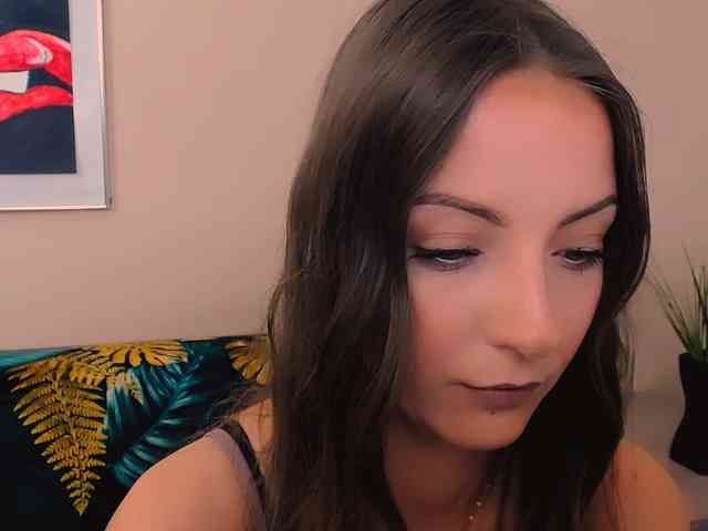 NatalieKiss webcam
