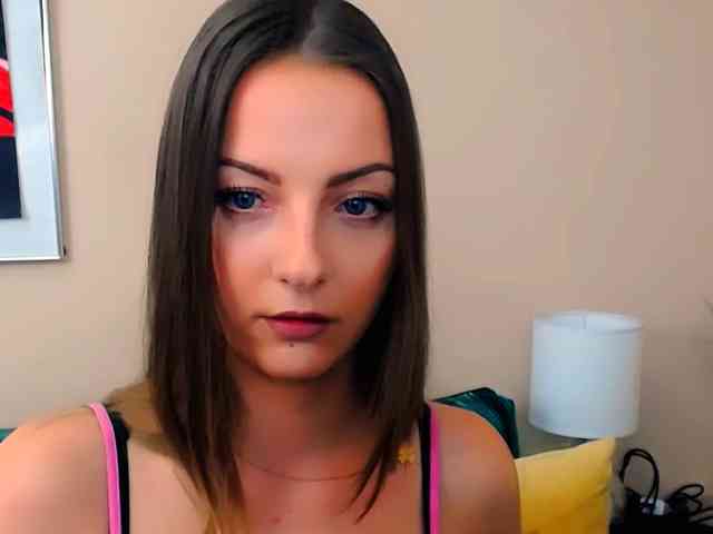 NatalieKiss webcam