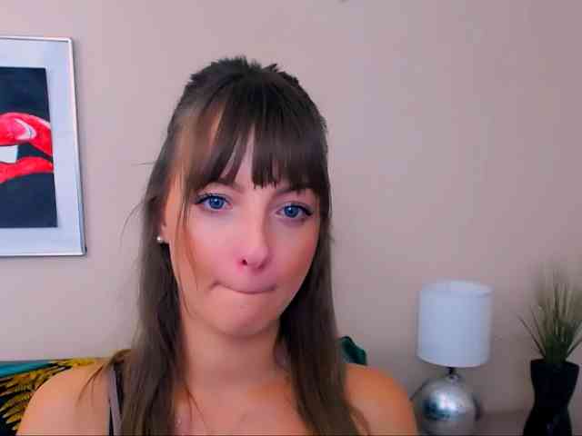 NatalieKiss webcam