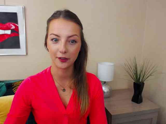 NatalieKiss webcam