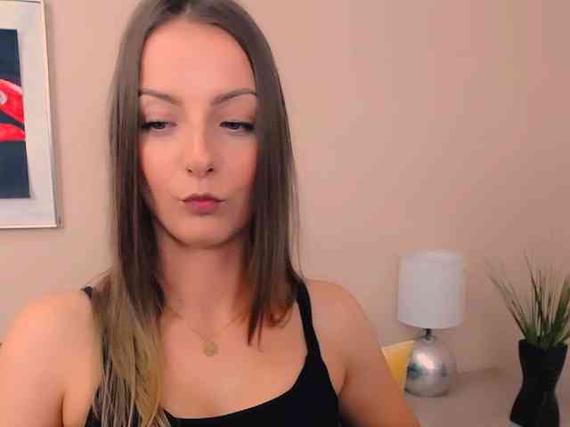 NatalieKiss webcam