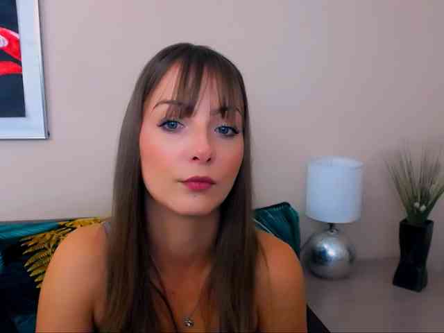 NatalieKiss webcam