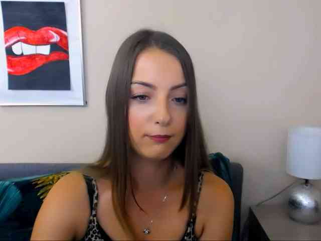 NatalieKiss webcam