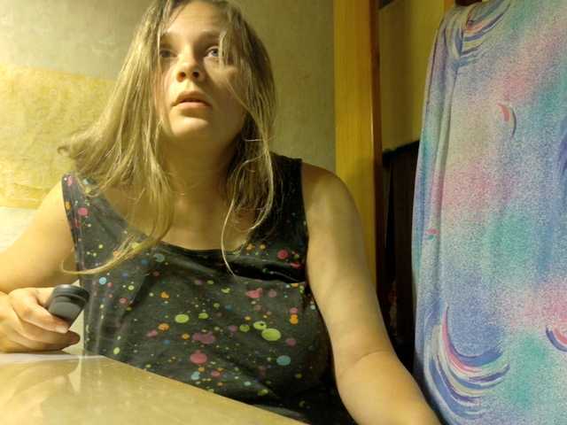 Live трансляция Frummi - slutnetki.online