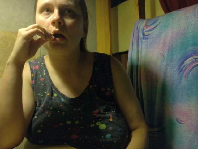 esterjohns live cam on BongaCams