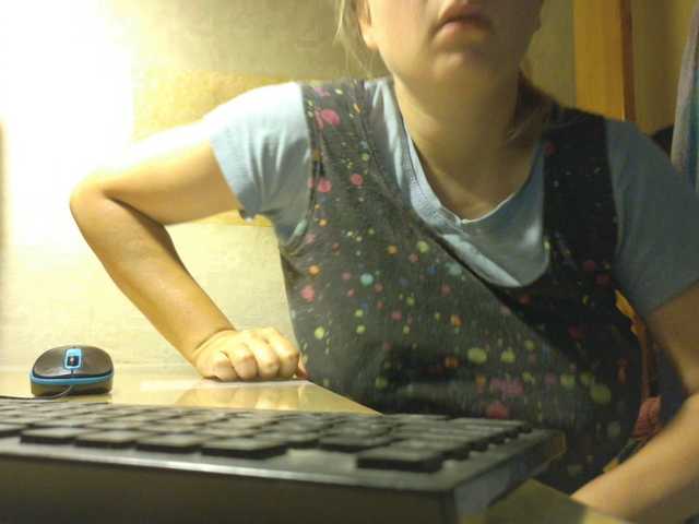 esterjohns live cam on BongaCams