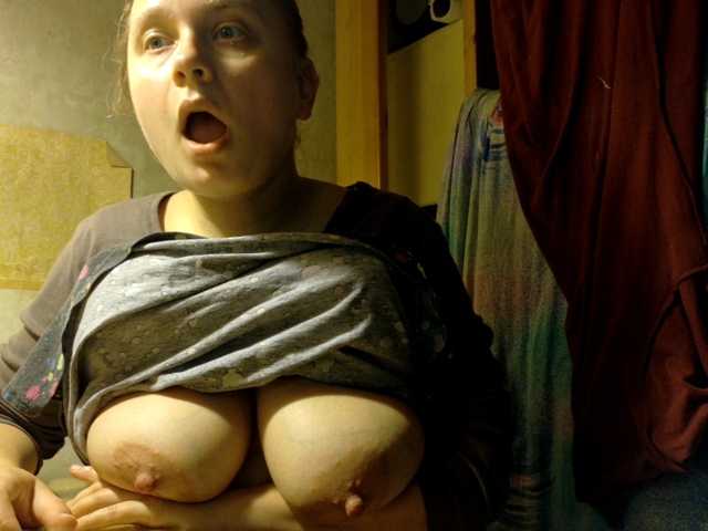 Frummi live cam preview