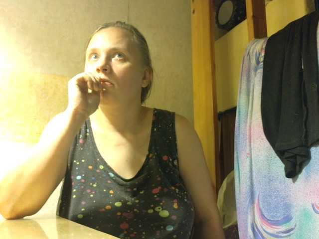 esterjohns live cam on BongaCams