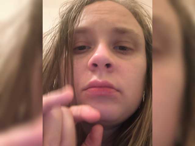 esterjohns live cam on BongaCams