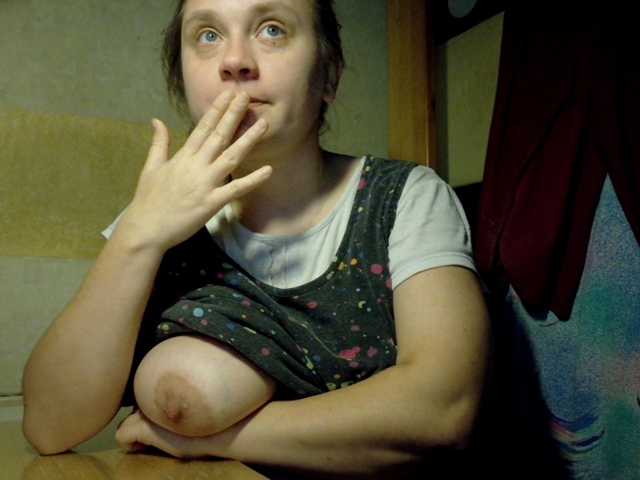 esterjohns live cam on BongaCams