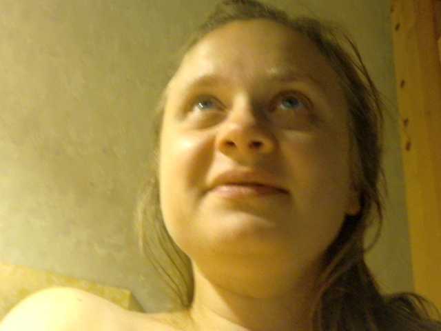 esterjohns live cam on BongaCams