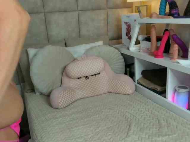 TatjanaTilers webcam
